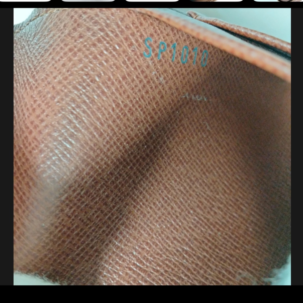 Louis Vuitton Monogram Canvas Brown and Gold Snap Closure Wallet - Picture 11 of 17